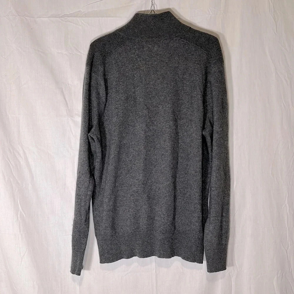 men’s gray Banana Republic Italian yarn merino wool 1/4 zip pullover size large
